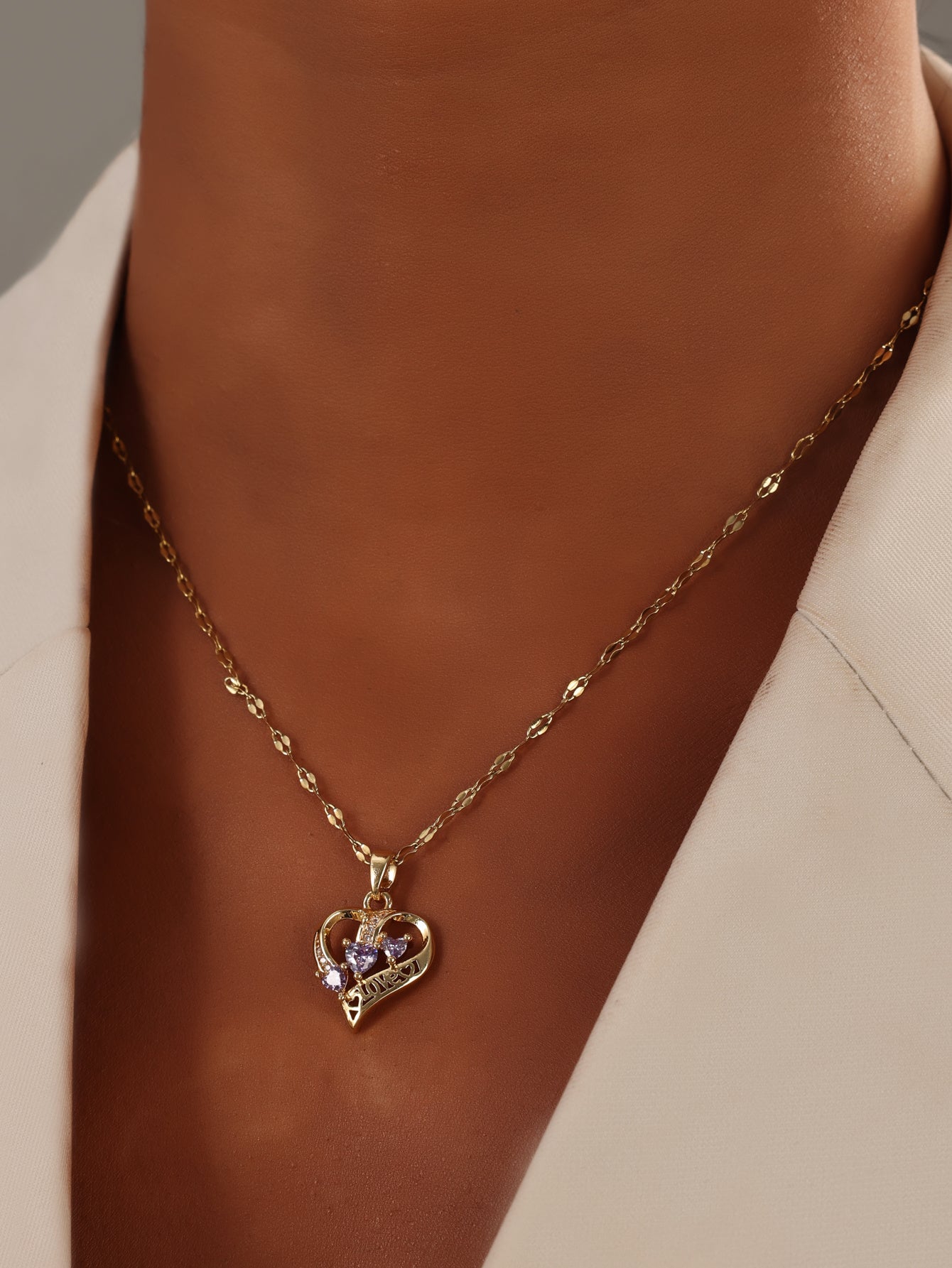 Korean Love Necklace For Women, Light Luxury, Simple And Versatile, Fashionable And Elegant, Zircon LOVE Heart Shaped Pendant Necklace