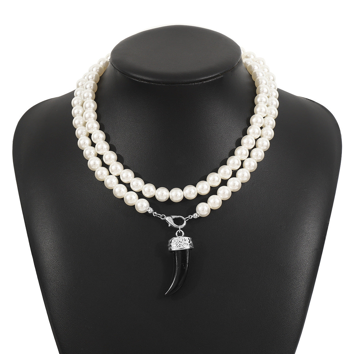 Fashion Design Wolf Tooth Pendant Long Necklace