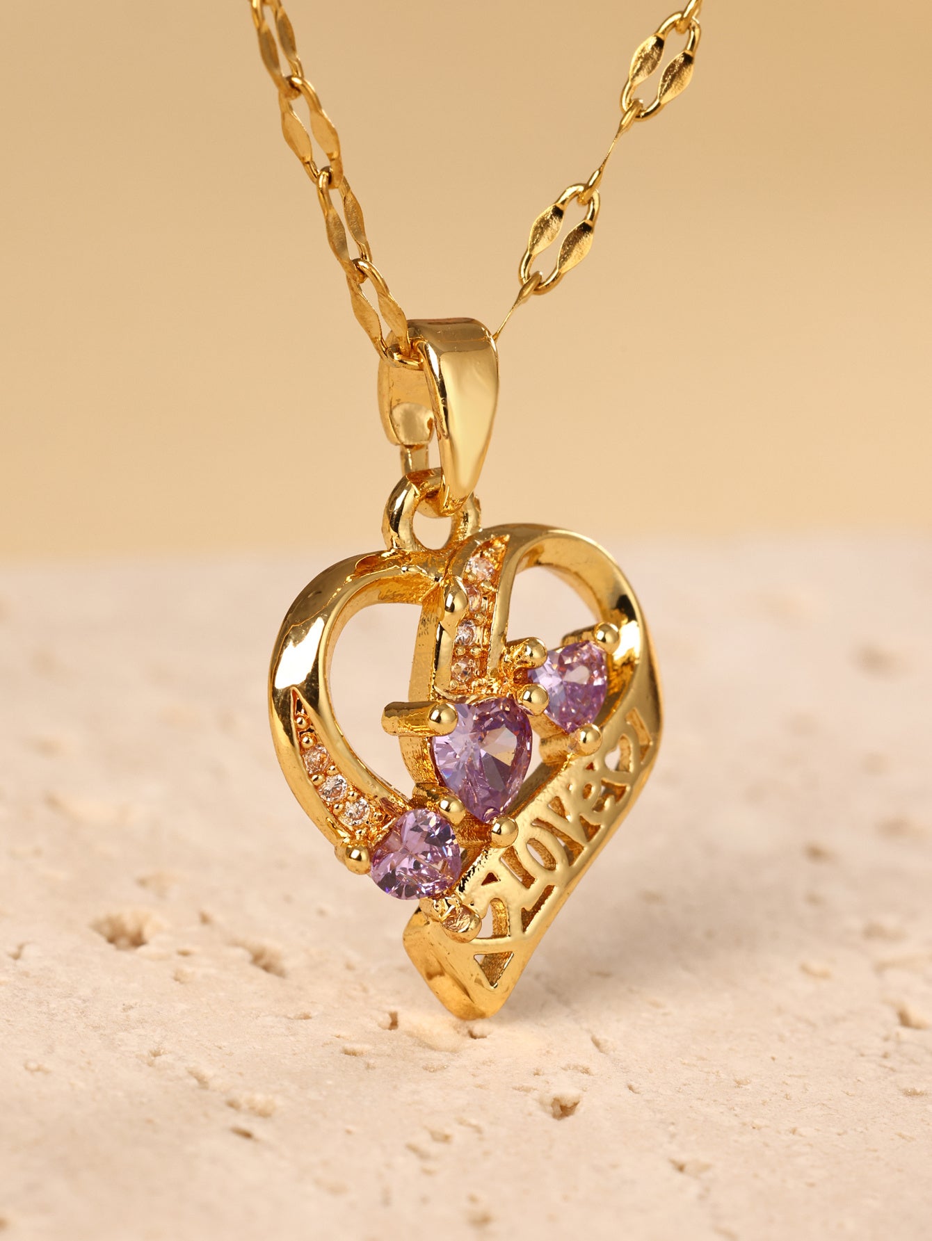 Korean Love Necklace For Women, Light Luxury, Simple And Versatile, Fashionable And Elegant, Zircon LOVE Heart Shaped Pendant Necklace