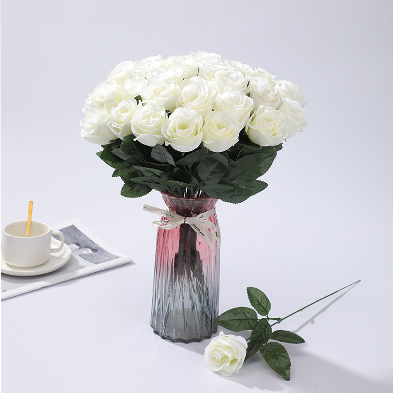 Artificial Flower Decoration Wedding Hand Holding Rose